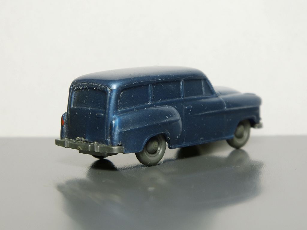Opel Caravan 56